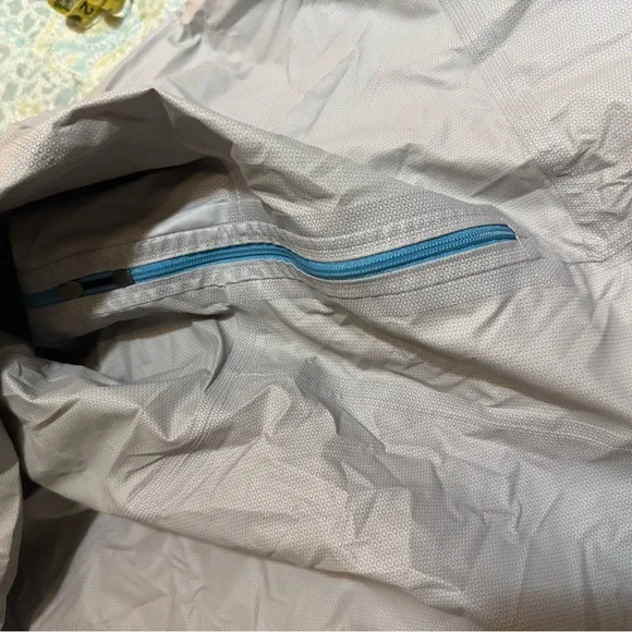 Patagonia Blue Torrentshell Rain  Jacket Womens Large - Picture 8 of 13